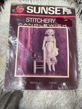 Sunset Stitchery Candlewick Doll Kit - Pink & White Artwork